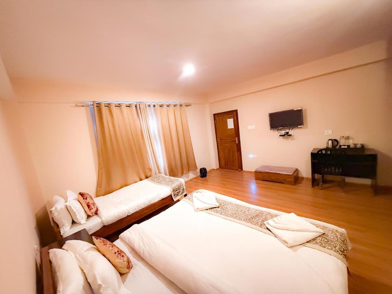 Hotel Shambhala Ґанґток Екстер'єр фото