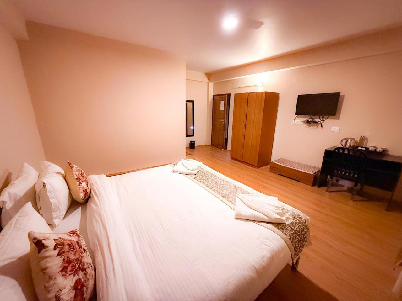 Hotel Shambhala Ґанґток Екстер'єр фото